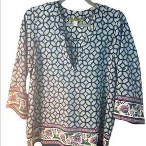 2 for $20! Whisper patterned shirt sleeves button